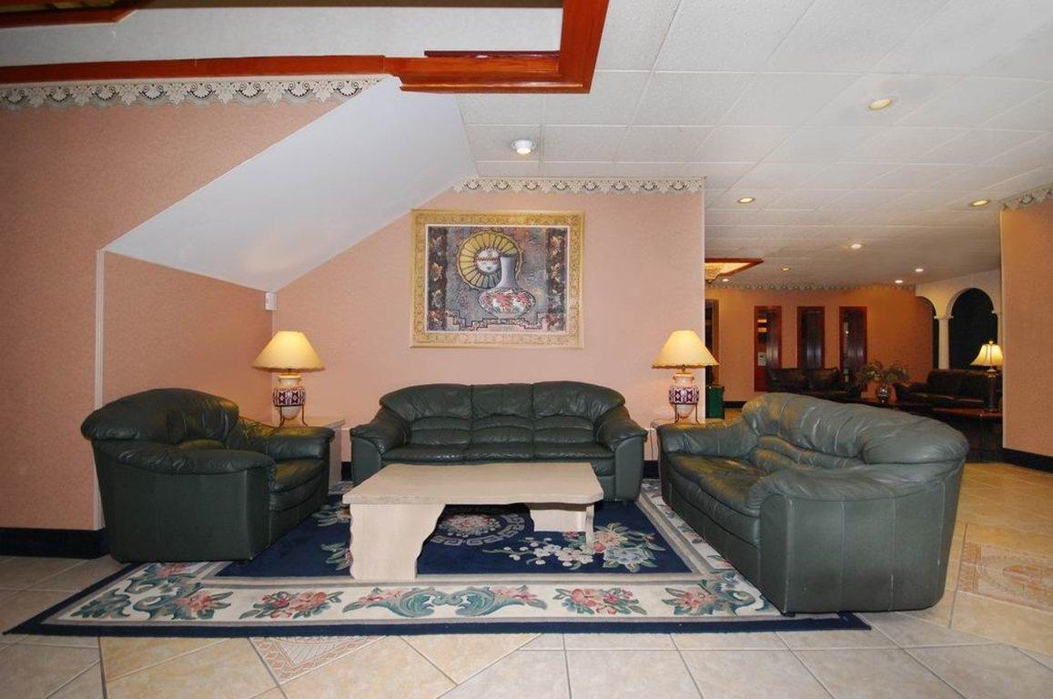 Magnuson Grand Columbus North Hotel Екстериор снимка
